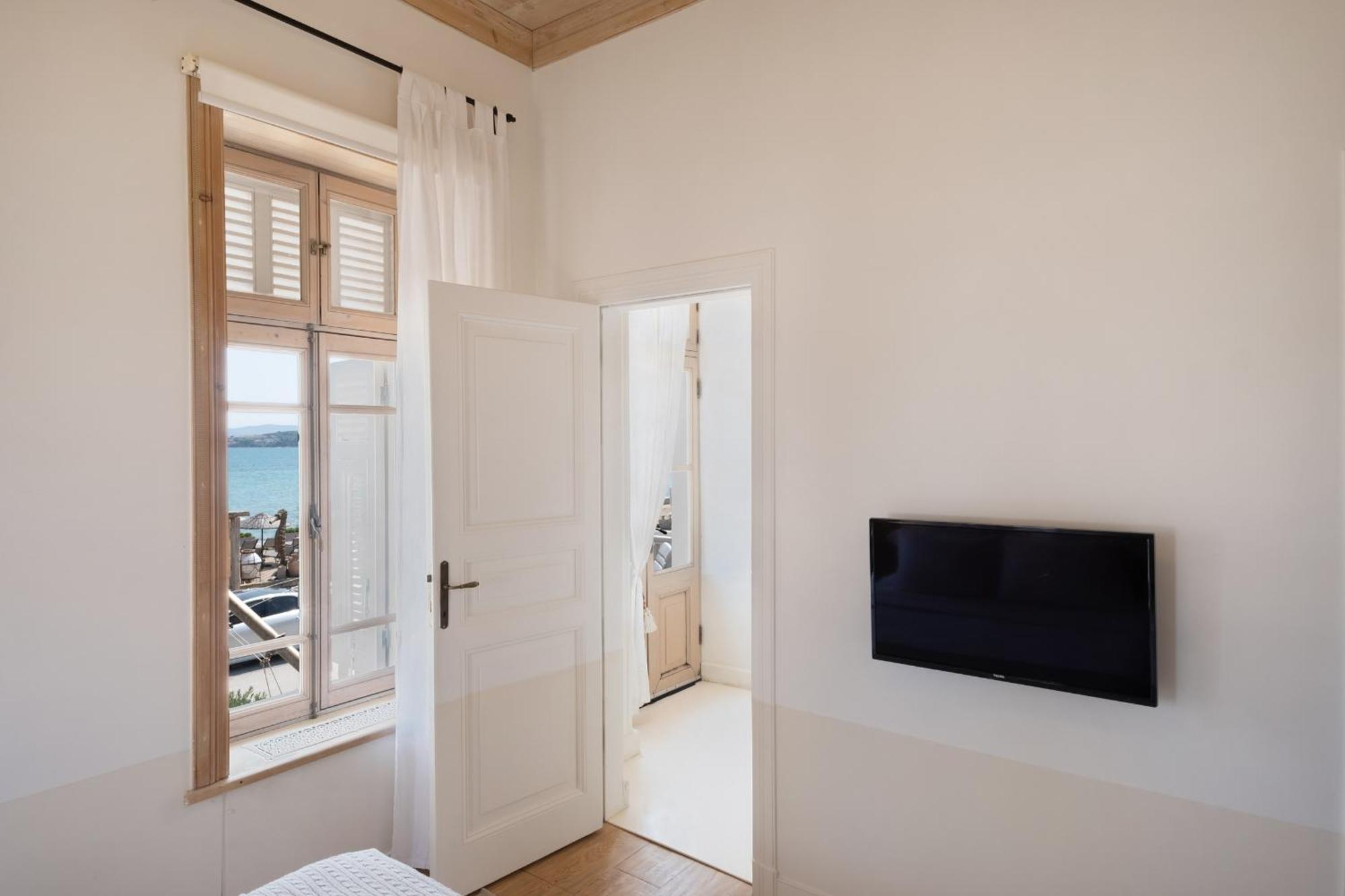 Nars Ilica Hotel Beach Adults Only 12Plus Кешме Экстерьер фото